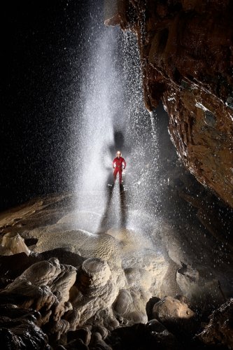 Gouffre de Cabrespine (Aude) - Cascade au dessus des gours de la salle des Schistes  (SP-22-0501)